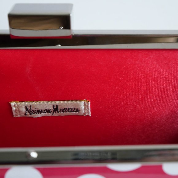 Neiman Marcus Polka Dot Clutch with Shoulder Chain - Picture 6 of 8